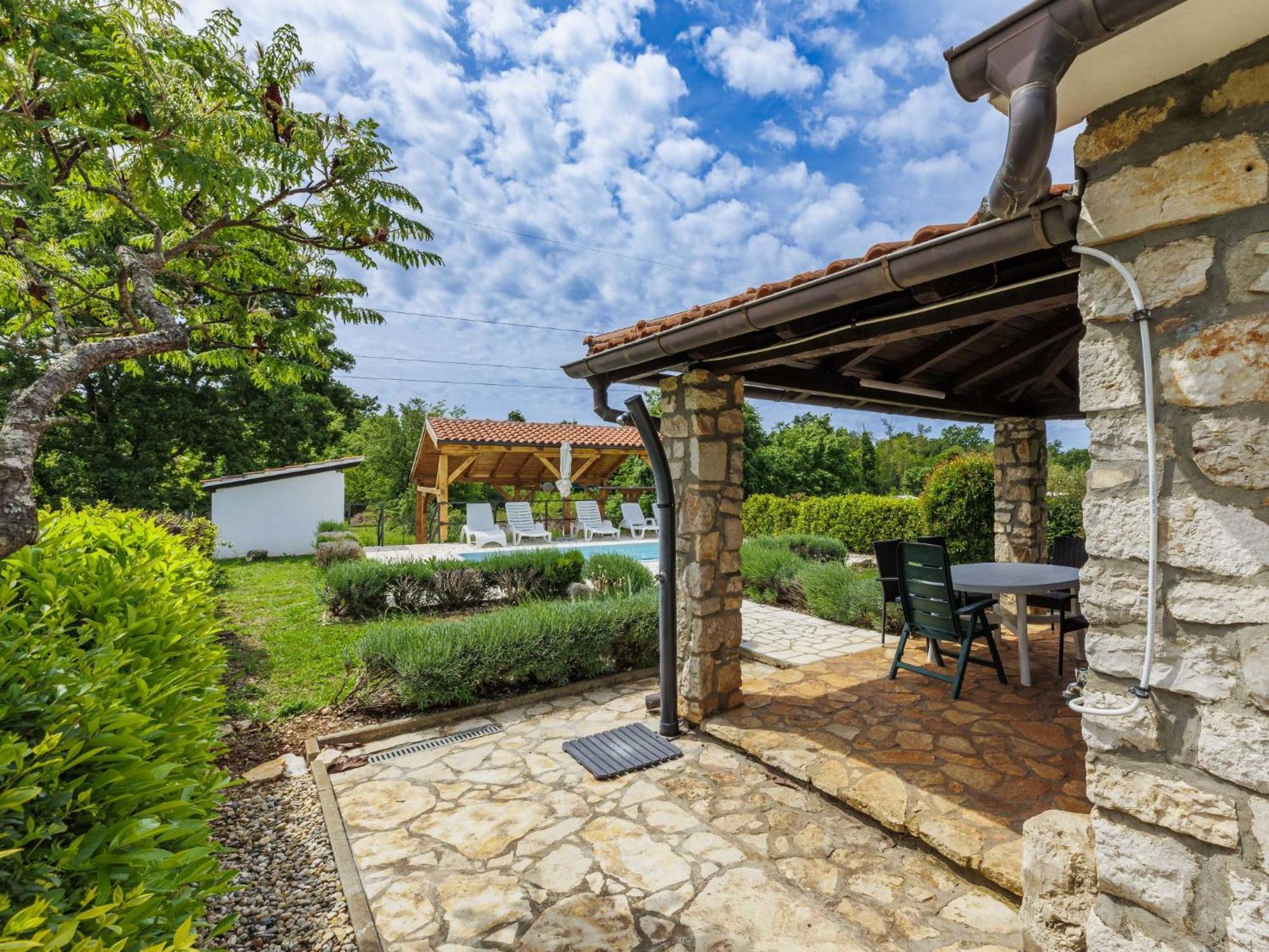 Holiday Home Ema By Interhome Нова-Вас Экстерьер фото